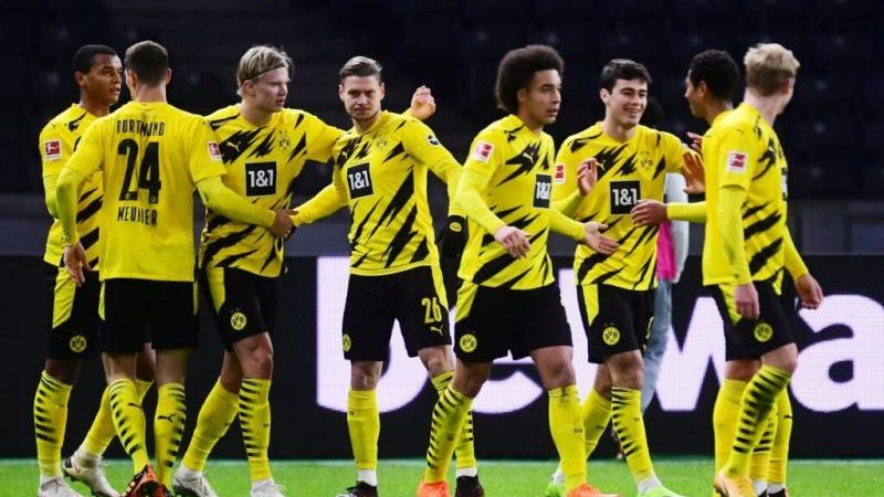 ريال مدريد ضد بوروسيا