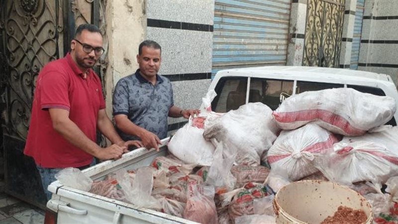 ضبط مصنعات لحوم ودواجن