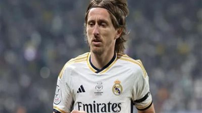 مودريتش يوافق على طلب ريال مدريد للبقاء