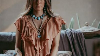 الشياكة في البساطة.. أمينة خليل تلفت الانظار في أحدث ظهور (صور)