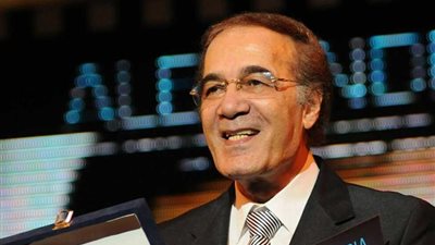 محمود ياسين.. حكاية مرض أجبره على الاعتزال وهذه وصيته (فيديوجراف)