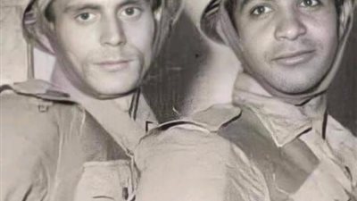 بالزي العسكري.. محمد صبحي يستعيد ذكريات نادرة مع الراحل هادي الجيار