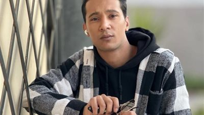 محمود أبو زيد يكشف عن شخصيته في ”الوصفة السحرية” مع شيري عادل