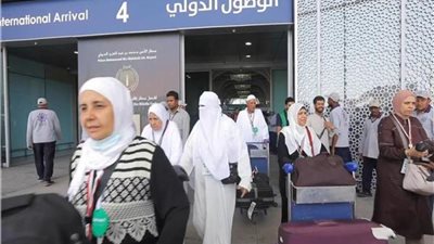 استقبال حافل في مطار المدينة المنورة لحجاج القرعة