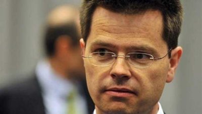 وزير الأمن البريطاني في إجازة.. عودة انتشار أورام الرئة يدفع بالوزير في طريق مجهول