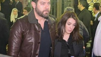 ”قسوة الأيام”.. أول تعليق من كندة علوش على صورة عمرو يوسف ودينا الشربيني المثيرة