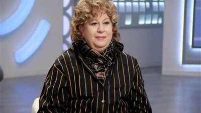 سمية الألفي.. أجهضت دستة أطفال وتزوجت 4 مرات وخانها فاروق الفيشاوي