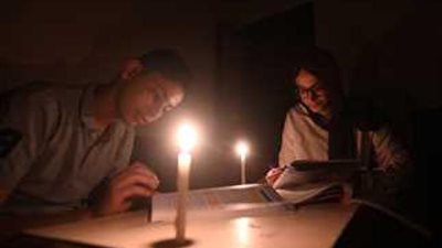 جريمة في حق طلاب الثانوية العامة 2024.. وأولياء الأمور: النواب هم المسؤولين