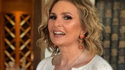 يسرا توضح في أول تعليق لها تطورات حالتها الصحية