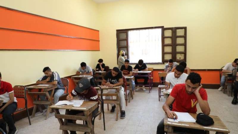 لجان الثانوية العامة
