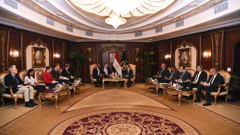 لقاء وزير الداخلية