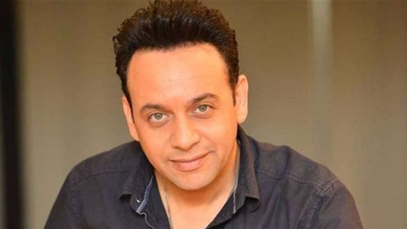 مصطفي قمر