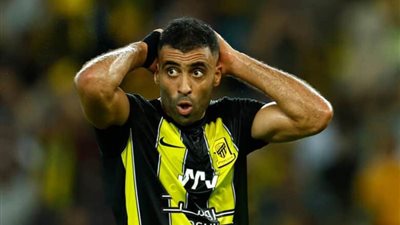 الأهلي يحسم الجدل بشأن مفاوضاته لضم عبد الرازق حمد الله