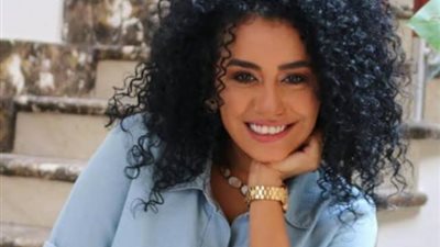 معلومات لا تعرفها عن الفنانة التي خطفت قلب سامح عبد العزيز