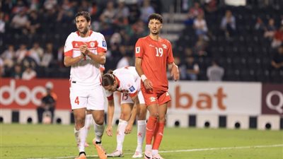 فخور لارتداء قميصه.. وسام أبو علي يتغزل في الأهلي