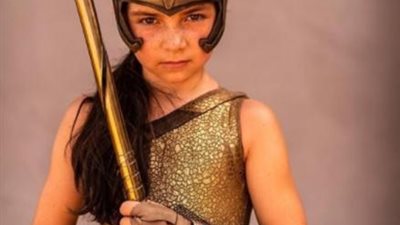 الطفلة المعجزة.. نجمة فيلم Wonder Woman تتحدث لأول مرة: ركوب الخيل سبب دخولي عالم الفن وأحلم بجائزة أوسكار