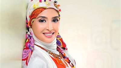 بعدما أثارت الجدل.. حكاية بنت حنان ترك (فيديوجراف)