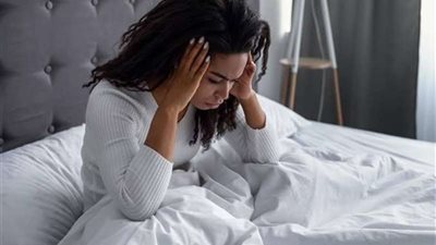 عدم كفاية النوم.. أسباب الصداع فور الاستيقاظ من النوم