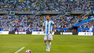 أرقام ميسي بعد مشاركته في مباراة الأرجنتين ضد الإكوادور.. وتعليق مثير من سكالوني