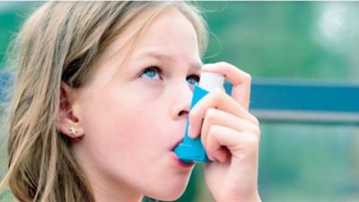 «احترسي منها».. هذه الأطعمة تزيد أعراض الربو