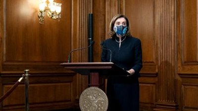 اعرف الحكاية كاملة.. سر تكرار إطلالة نانسى بيلوسى في جلستى الكونجرس