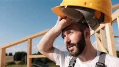 بعد تجاوزها  الـ47 درجة.. السعودية تصدر قرارا بحظر العمل تحت أشعة الشمس