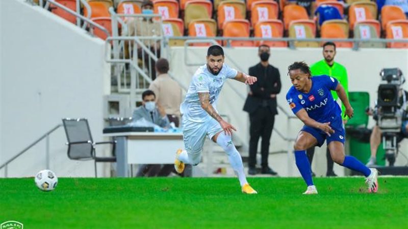 الهلال والأهلي