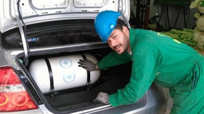 مبادرة تحويل وإحلال المركبات للعمل بالغاز الطبيعي .. الحكومة تعلن المستندات المطلوبة ..إنفوجراف