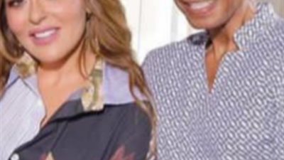 زوجة احمد السقا تطلب من جمهورها الدعاء لوالدها بعد إصابته بكورونا