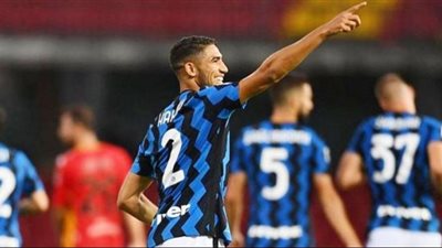 رونالدو يعاتب ريال مدريد بسبب التفريط في نجم المغرب