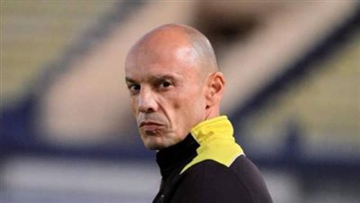 آخر تطورات مفاوضات الإسماعيلي مع «تاكيس جونياس» لتدريب الفريق