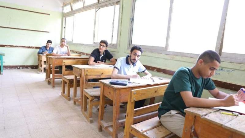 طلاب الثانوية العامة