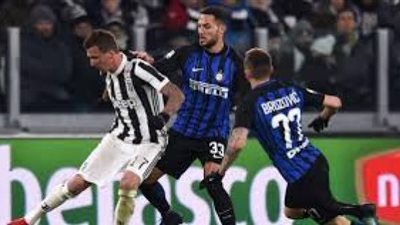 يوفنتوس يواجه إنتر ميلان في قمة الدوري الإيطالي