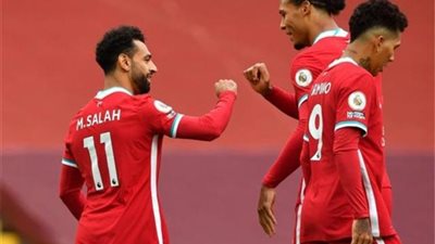 عاجل.. صلاح يقود هجوم ليفربول أمام مانشستر يونايتد في الدوري الإنجليزي