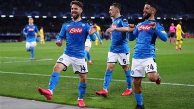 0-6 .. نابولي يكتسح فيورنتينا بنتيجة تاريخية