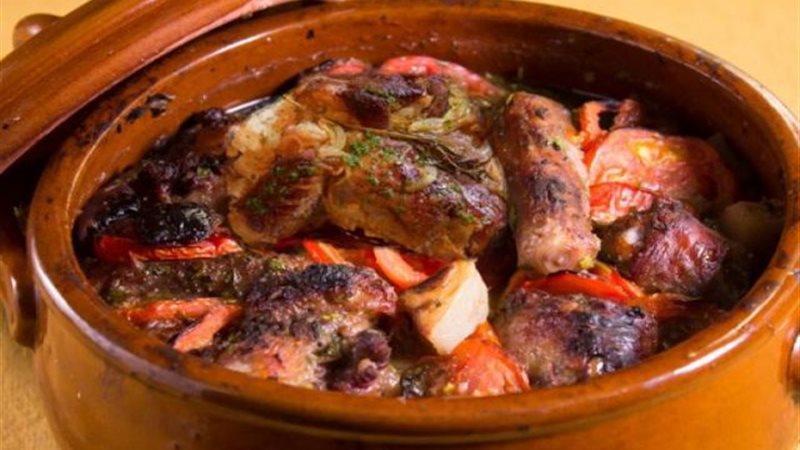 طاجن عكاوي بالبصل