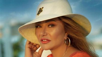 كلنا بنحبك.. ليلى علوي تدعم محمد الصغير بعد تدهور حالته الصحية