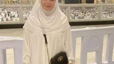 من داخل الحرم .. الهام شاهين تهنئ جمهورها بعيد الأضحى