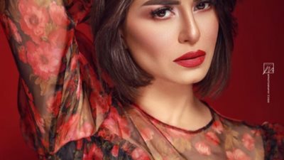 منة فضالي تلفت الأنظار بإطلالة مختلفة