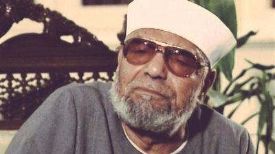 أهلًا سيدي أحمد والسيدة زينب.. اللحظات الأخيرة قبل وفاة الشيخ الشعراوي (فيديو)