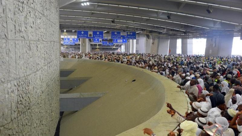 رمي الجمرات الثلاث