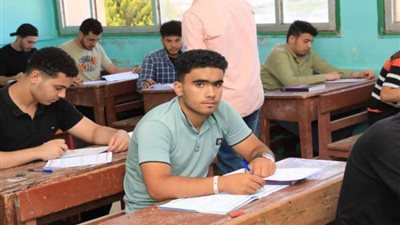 بيان هام من ”التعليم”.. تعرف على مراحل تصحيح امتحانات الثانوية العامة 2024