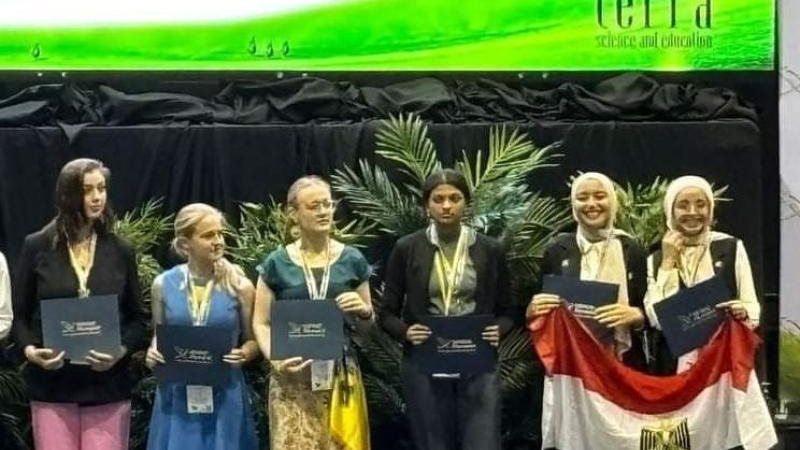 طلاب «STEM» الفائزين