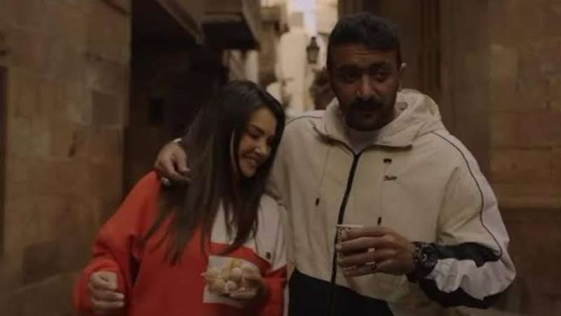 أحمد العوضي ودينا