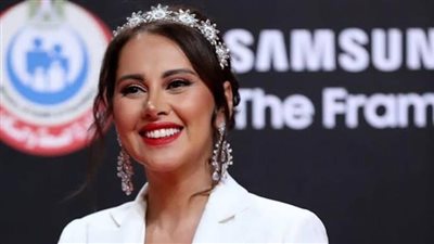 ياسمين رئيس تتألق في أحدث ظهور لها (صورة)