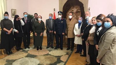 وثيقة تعاون بين مركز زايد الطبي للتأهيل للقوات الجوية وجامعة مصر للعلوم والتكنولوجيا وكلية التربية الخاصة