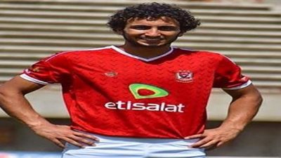 بعد واقعة التحرش الأخيرة.. ”عمرو وردة” يتسبب في أزمة داخل النادي الأهلي