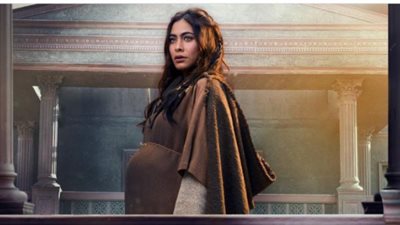 هاجر أحمد تروج لفيلم ”أهل الكهف”