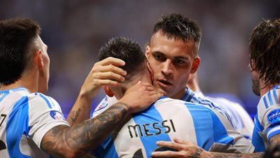 ألفاريز يعلن تعرضه للضرب أمام كندا في افتتاح كوبا أمريكا 2024