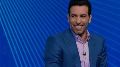 أبو تريكة يستقبل الأهلي في الدوحة